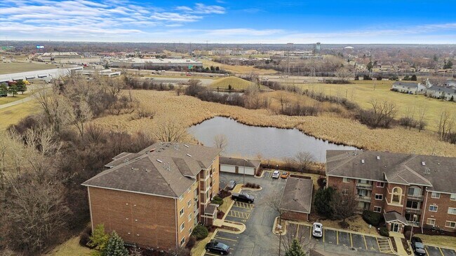 Building Photo - 941 N Swift Rd