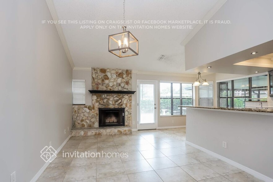 Building Photo - 4125 Yellowwood Dr