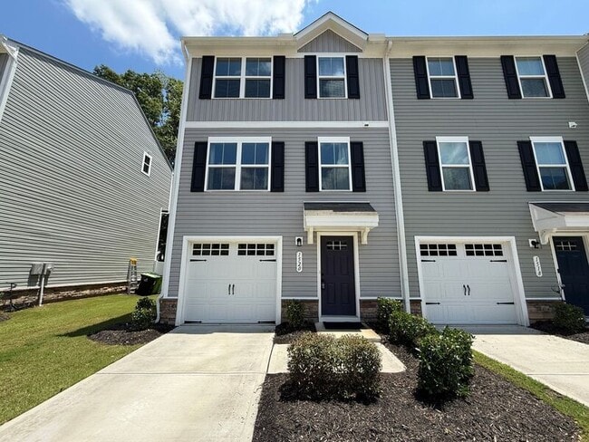 Primary Photo - 1520 Indigo Creek Dr