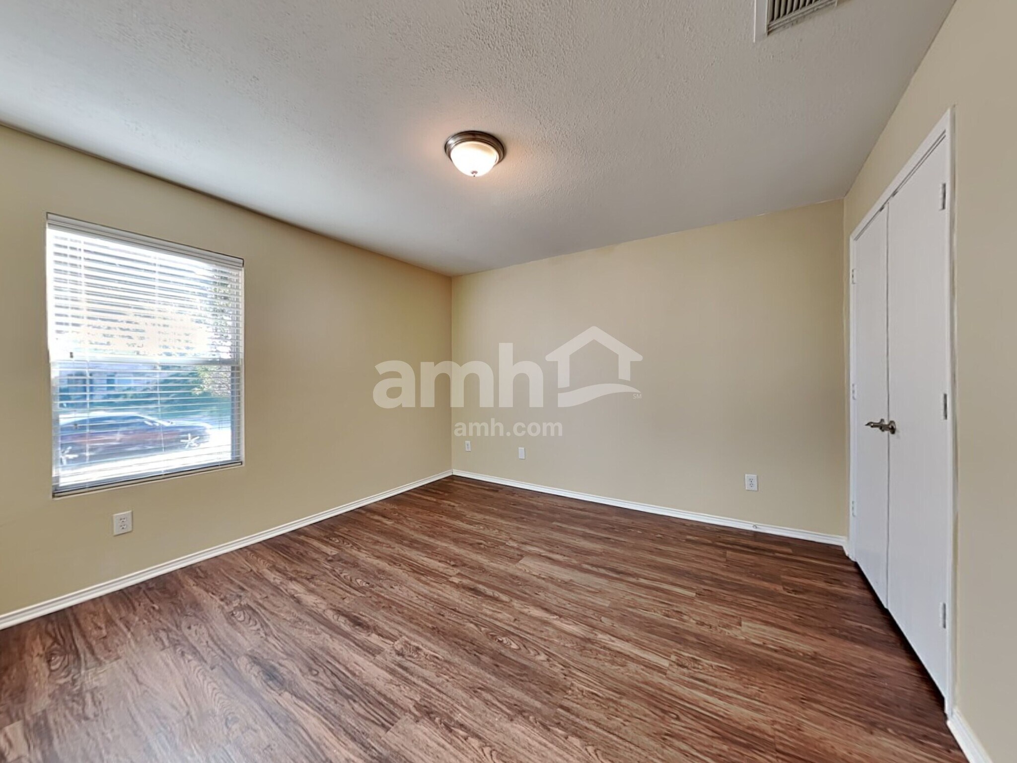 Building Photo - 1514 Lonesome Dove Trail