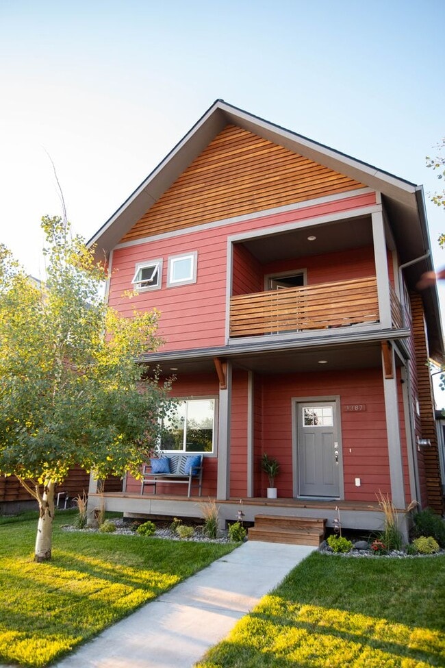 Building Photo - Charming Downtown Retreat: A Unique Blend of Urban Living and Montana Charm in Bozeman
