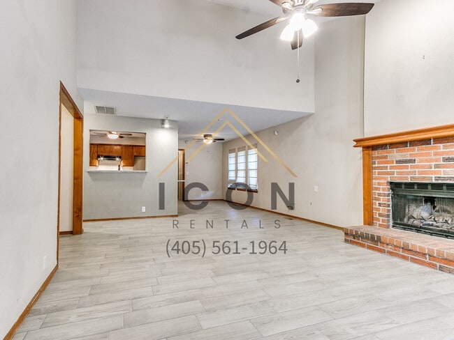 Building Photo - 8804 NW 92nd St