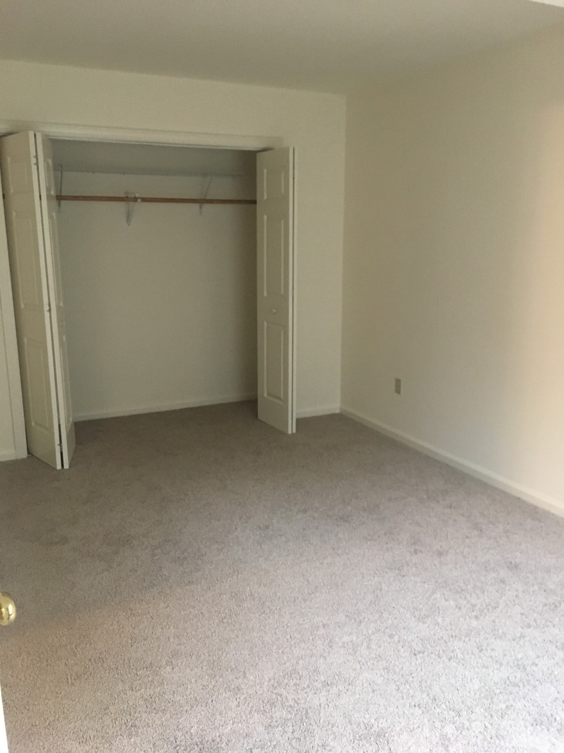 Building Photo - 277 Hildred Dr