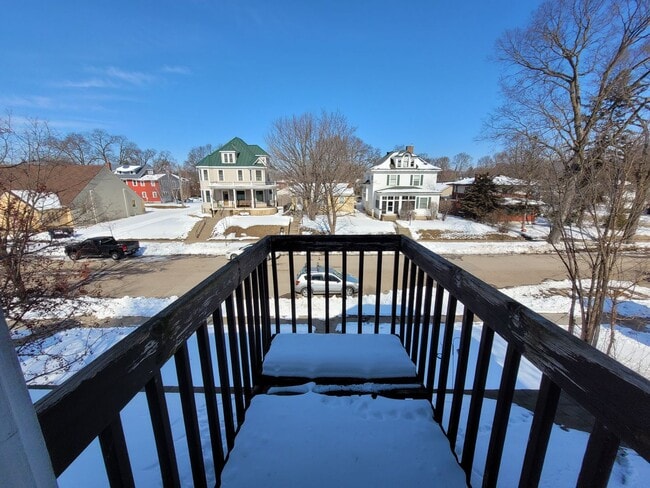 Building Photo - pp1620