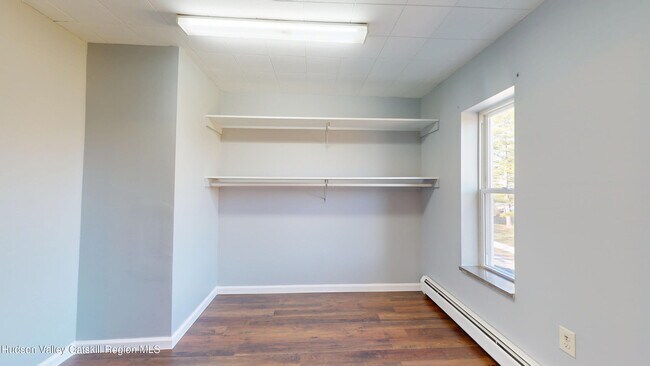 Building Photo - 16 Bailey St