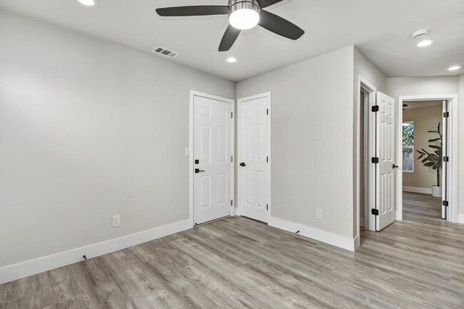 Building Photo - Home for Rent in  Midtown, Sacramento!  2 Bed/ 2 Bath