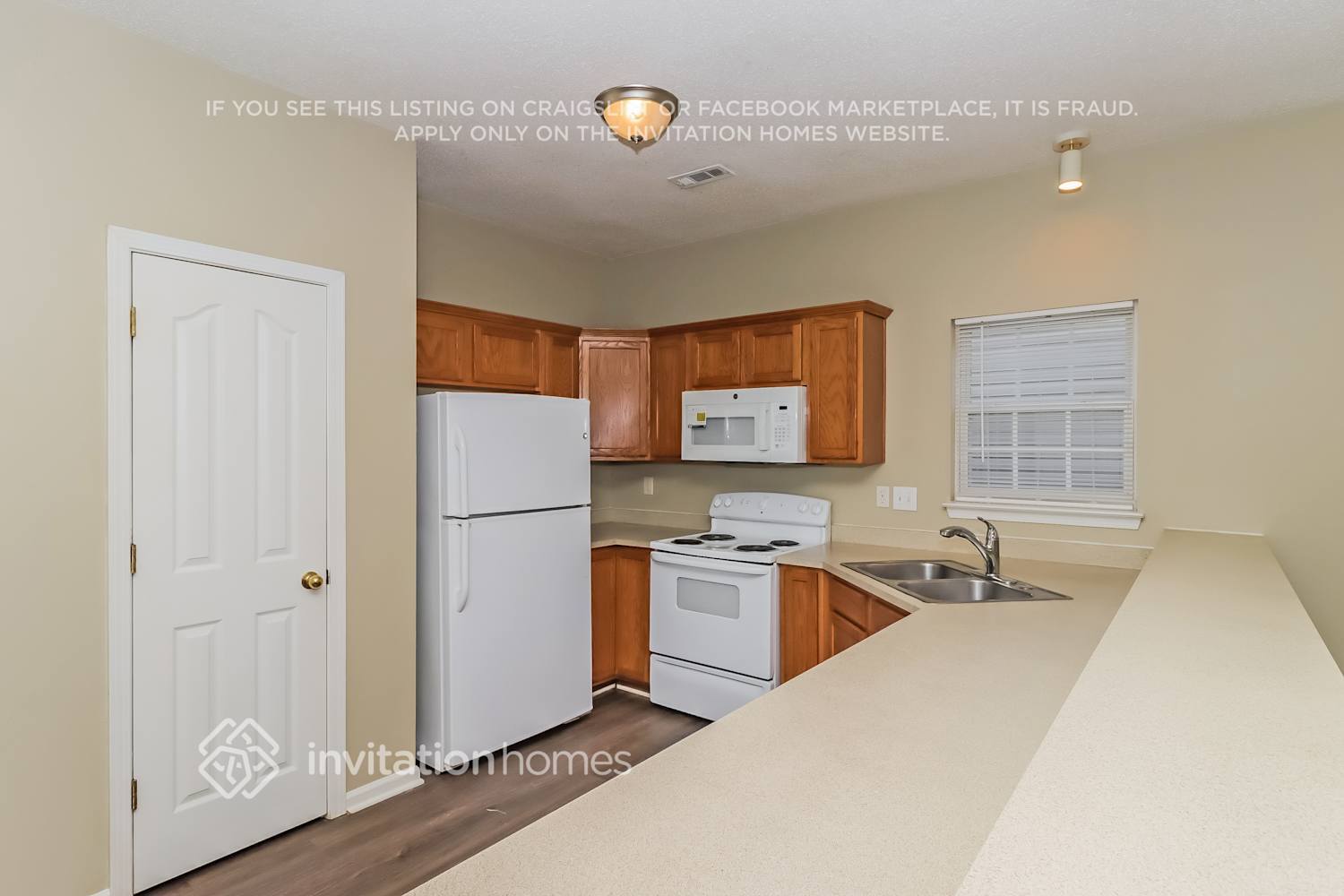 Building Photo - 12522 Deaton Hill Dr