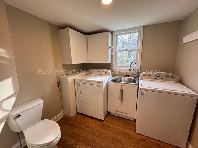 Building Photo - 7001 Norton Ln