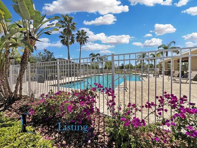 Building Photo - 803 Ashentree Dr