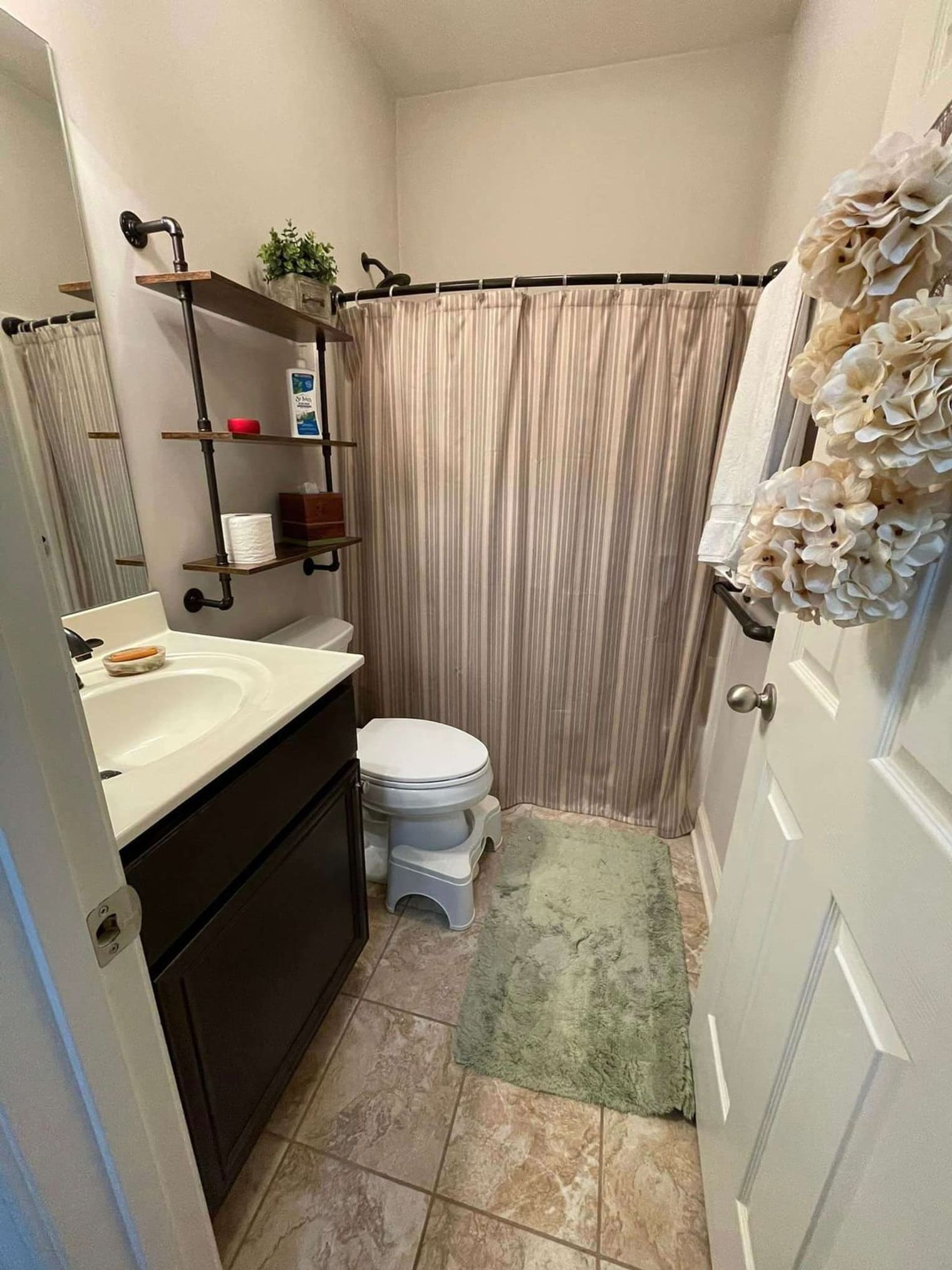 Building Photo - 7355 Hightower Cir