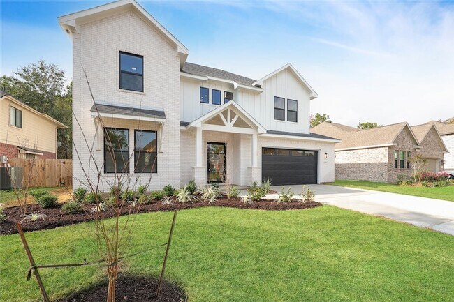 Building Photo - 18211 Polo Meadow Dr