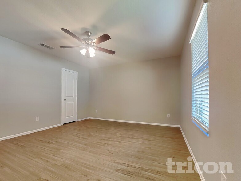 Building Photo - 18610 Rosehill Pr Dr