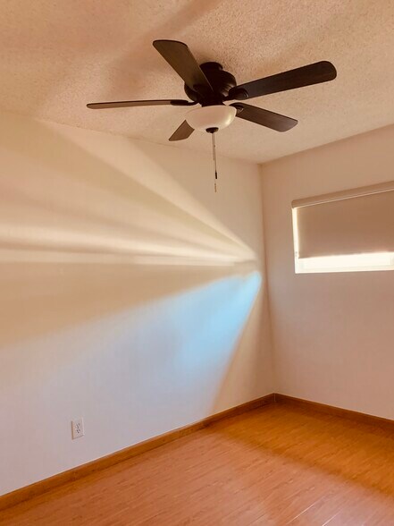 Building Photo - 461 E Colorado Ave