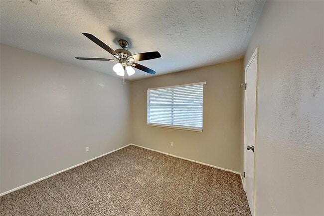 Building Photo - 9434 Chartermoss Cir