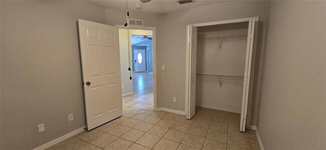 Building Photo - 3412 Palm Beach Dr