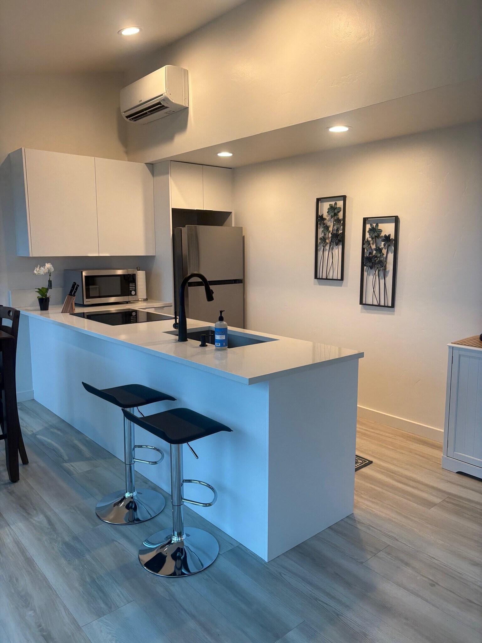 Building Photo - 1195 Wikiup Dr