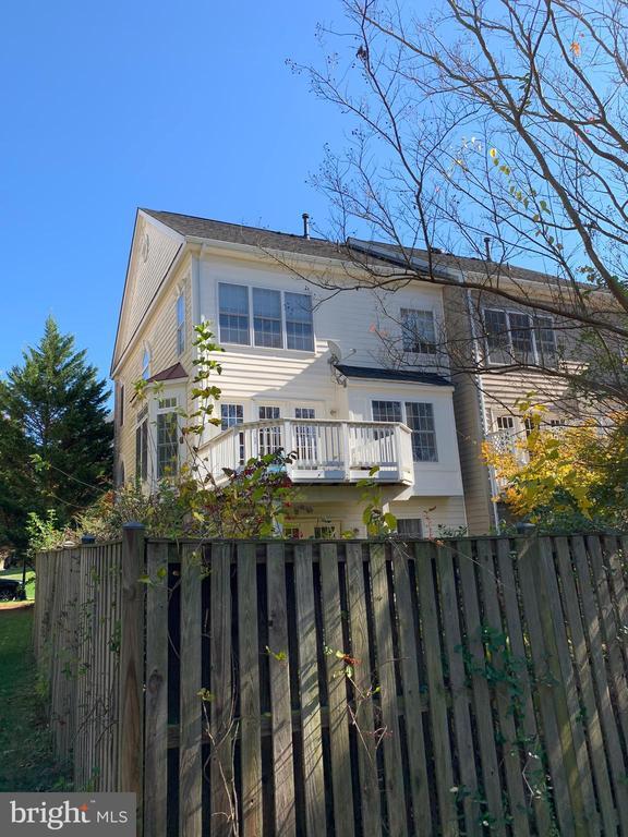 Building Photo - 6209 Toledo Pl