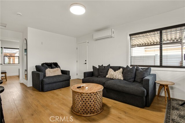 Building Photo - 23813 Catskill Ave