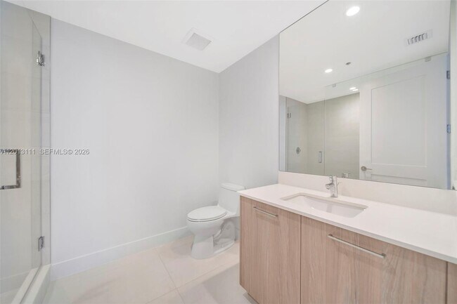 Building Photo - 153 N Seabreeze Blvd