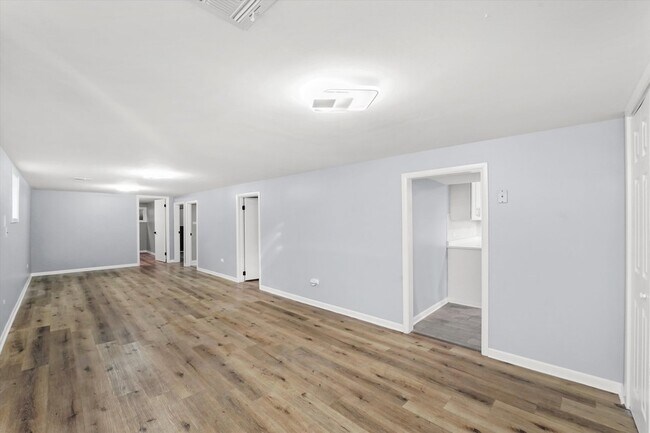 Building Photo - 3353 N Ozanam Ave