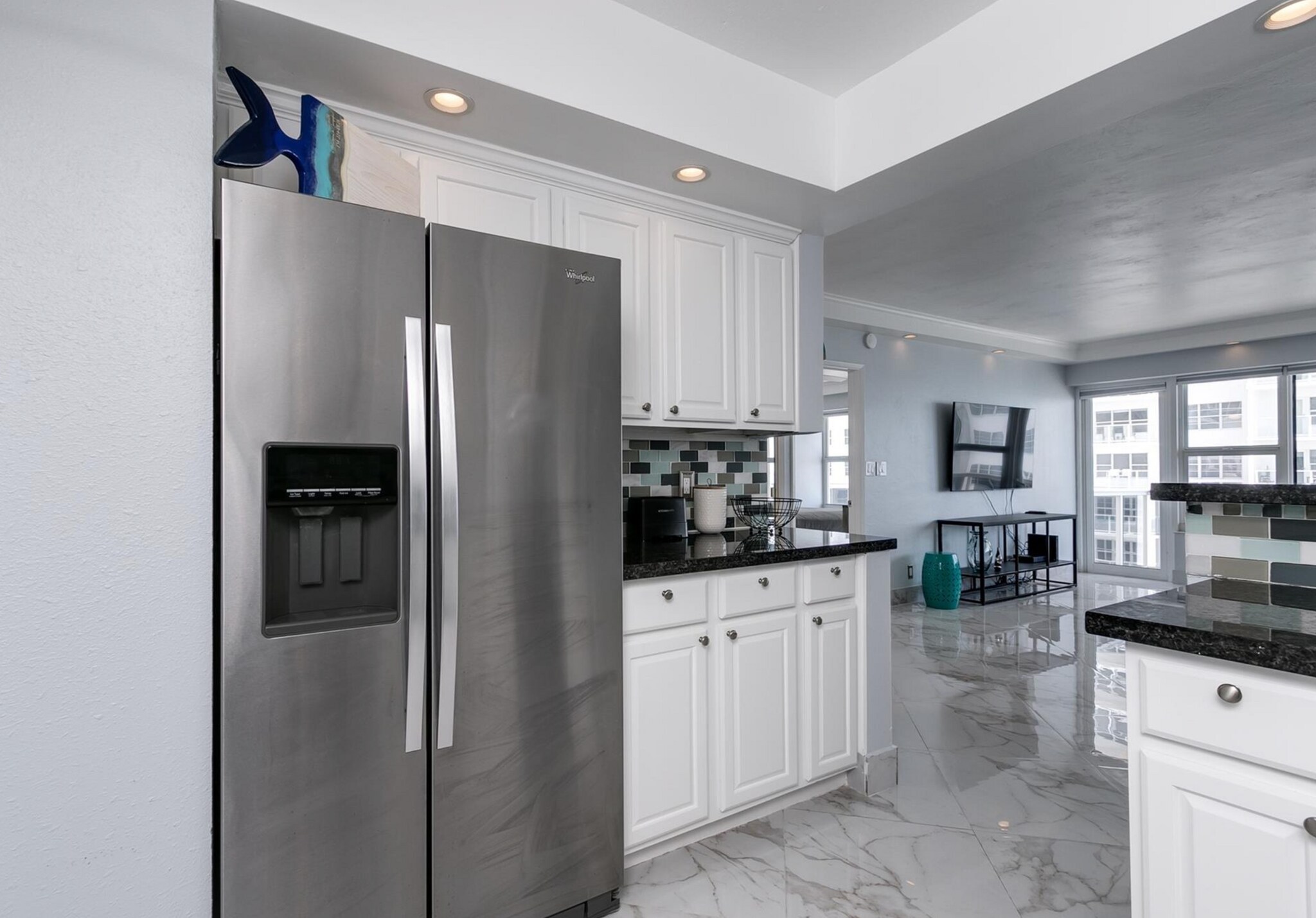Building Photo - 3700 Galt Ocean Dr