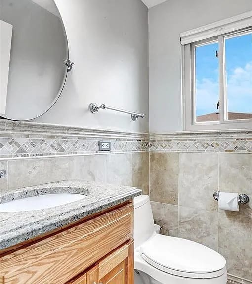Building Photo - 41223 Sesame Dr