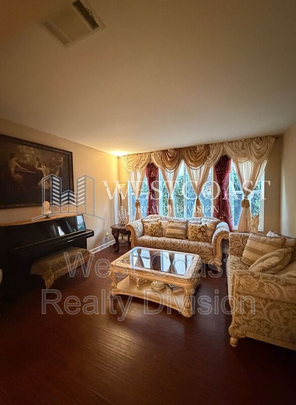 Building Photo - 42764 Portraits Ln