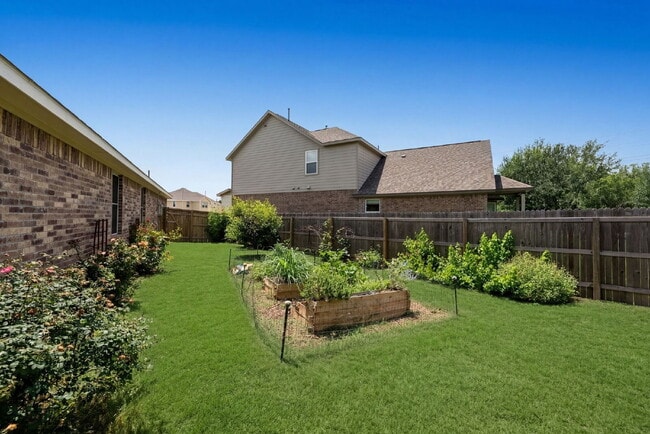 Building Photo - Greenbelt - Cul De Sac - Oversized Homesite