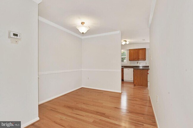 Building Photo - 11951 Sentinel Point Ct