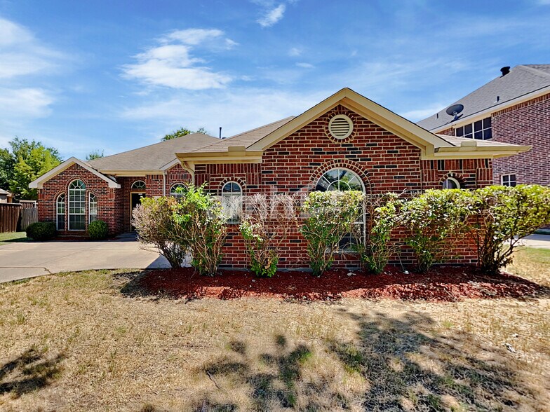Primary Photo - 206 Ephraim Dr