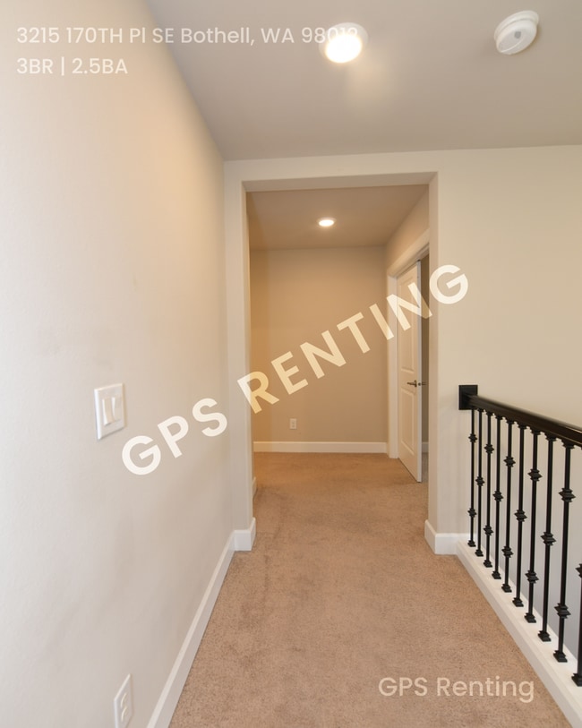 Building Photo - 3215 170th Pl SE