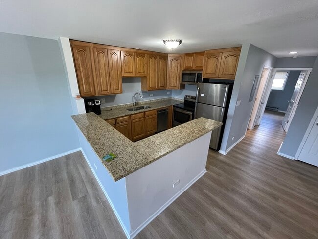 Building Photo - 4214 Bonhill Dr