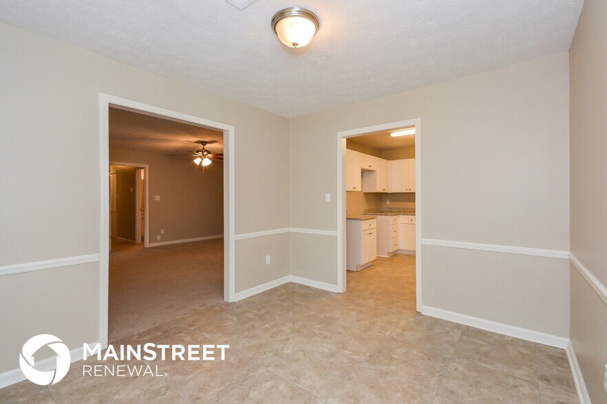 Building Photo - 170 Southmoor Cir