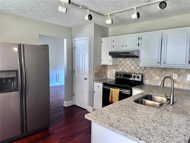 Building Photo - 1035 Arborhill Ln