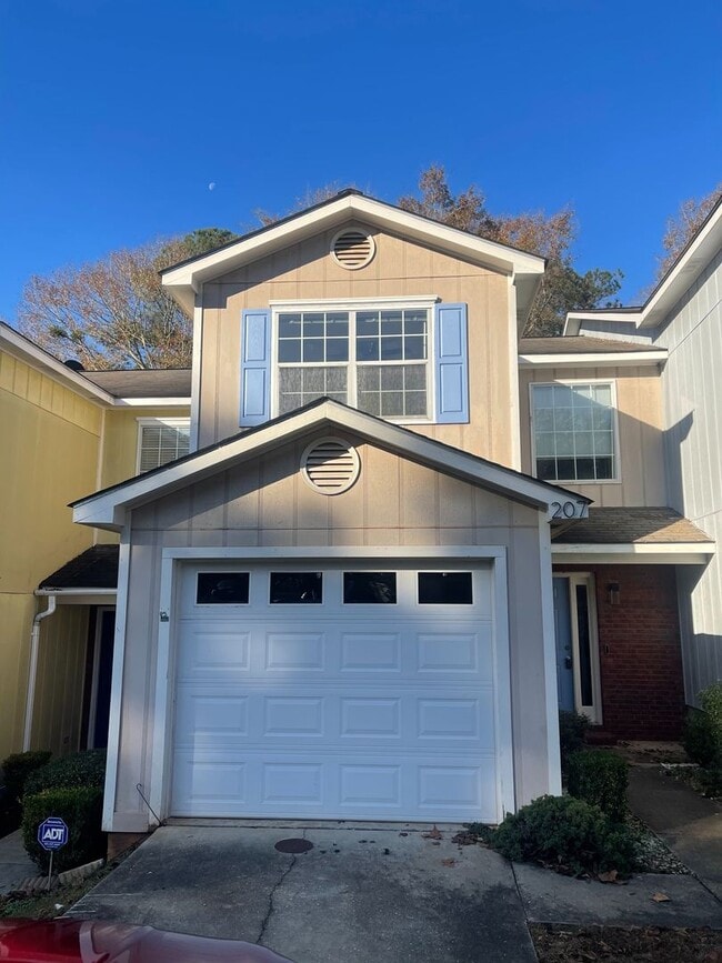 Building Photo - Briarwood West Sudvision - Stainless Steel...