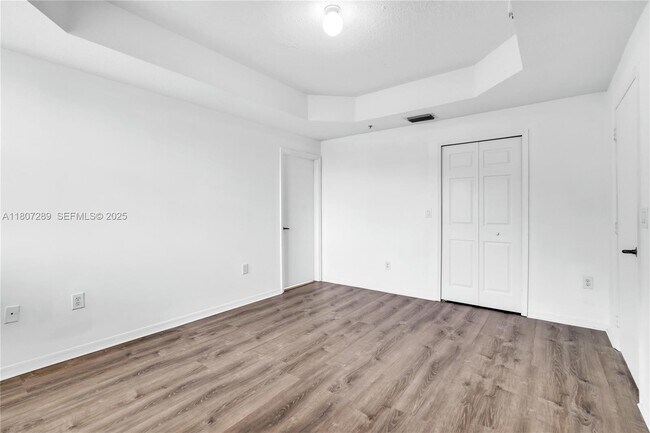 Building Photo - 6700 NW 114th Ave