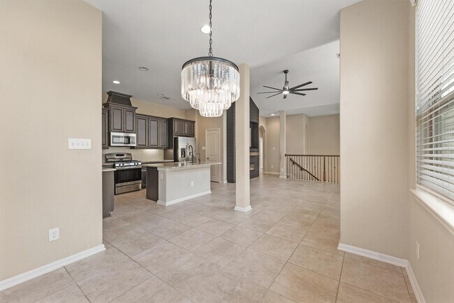 Building Photo - 130 Biltmore Loop