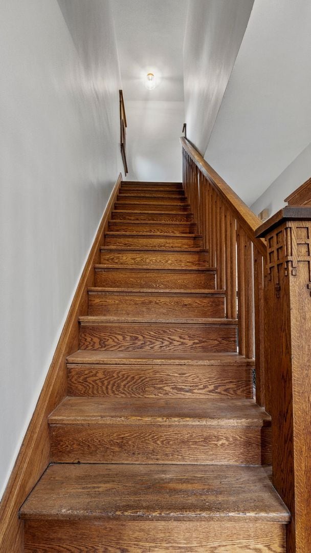 Building Photo - Single-family historic home in West Centra...