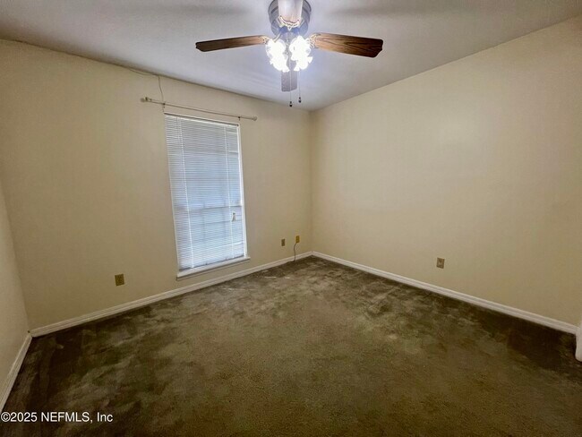 Building Photo - 8456 Bandera Cir W