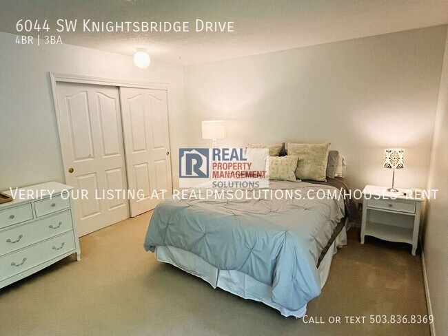 Building Photo - 6044 SW Knightsbridge Dr