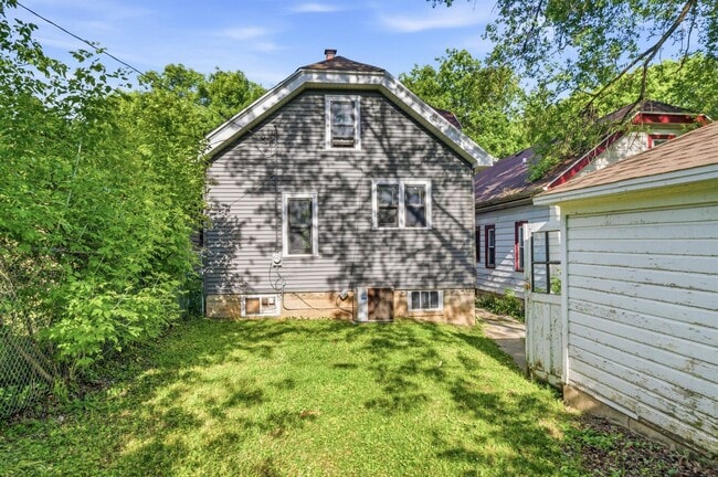 Building Photo - 2419 N 53rd St
