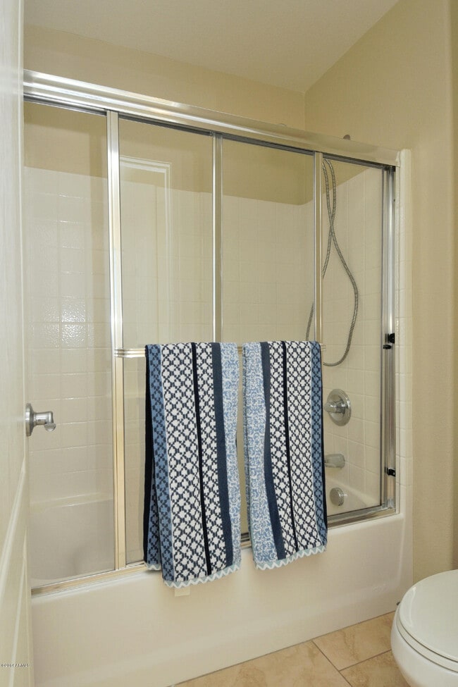 Building Photo - 4351 E Selena Dr