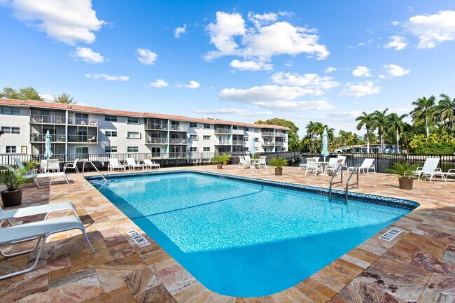 Building Photo - 1750 NW 3rd Terrace