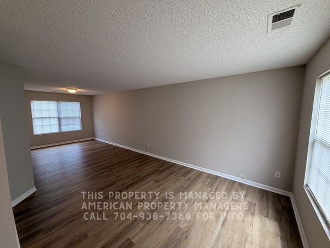 Building Photo - 5843 Dove Point Dr SW
