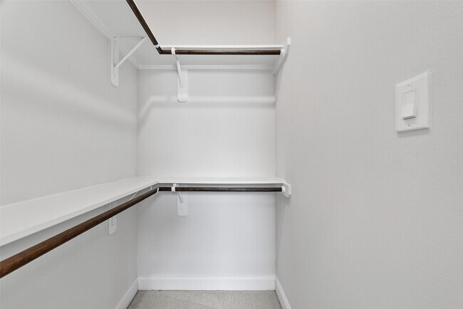Building Photo - 3127 Leeland St
