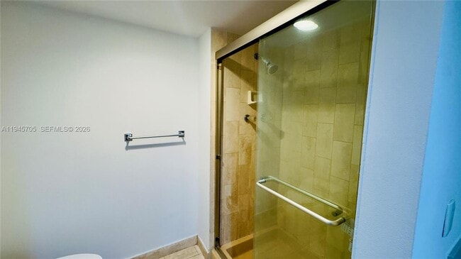 Building Photo - 1717 N Bayshore Dr