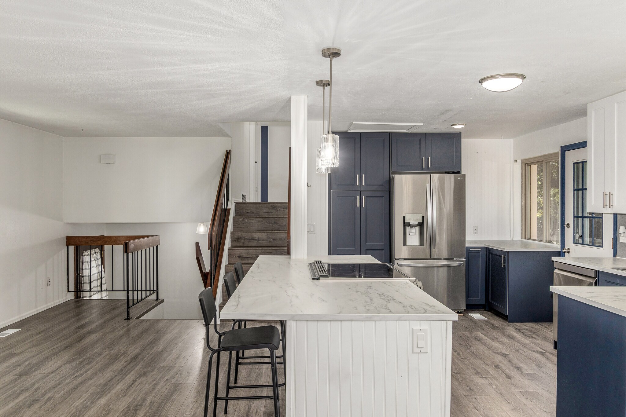 Building Photo - 1549 S Evanston St