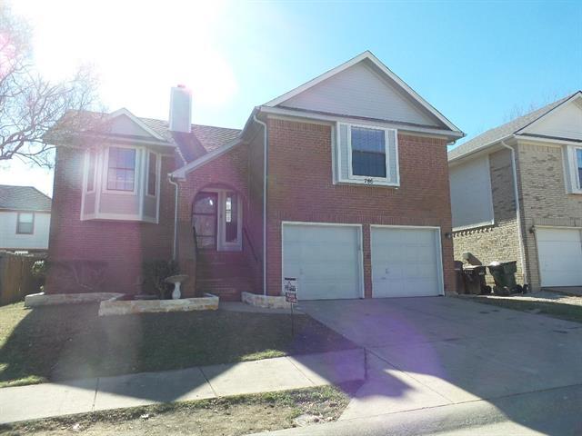 Building Photo - 786 Eiffel Dr