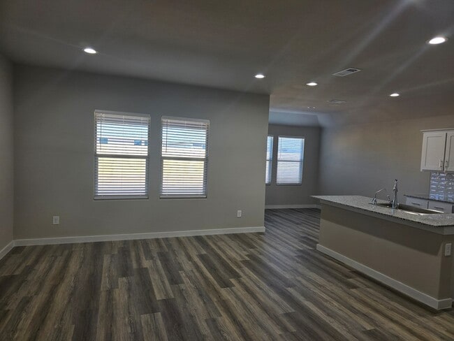 Building Photo - 7711 Brown Bark Rd