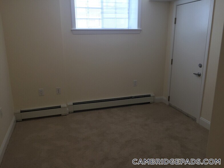 Building Photo - 55 Langdon St